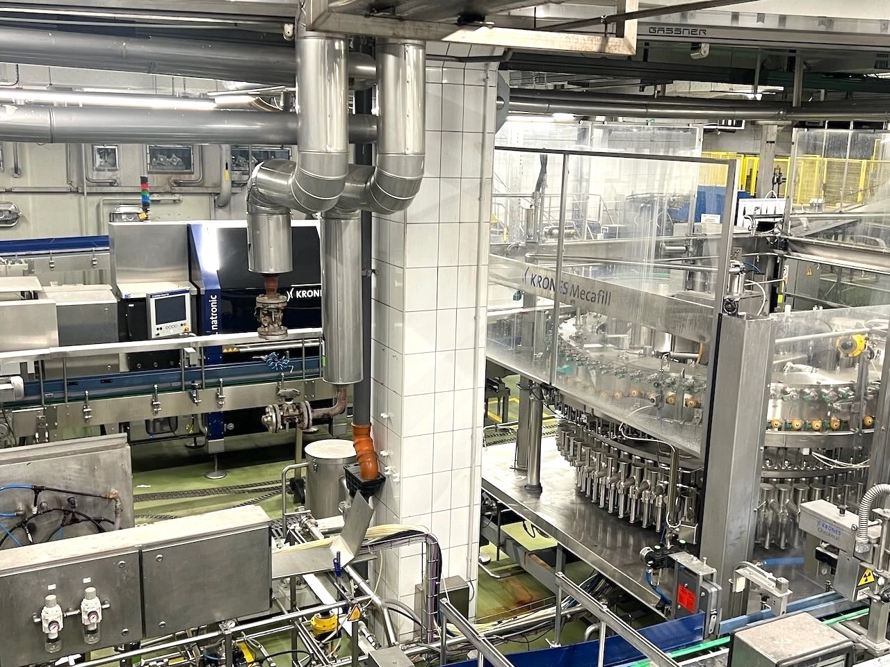 SIDEL-KRONES-KHS-PET-fréza-syrup-pokoj