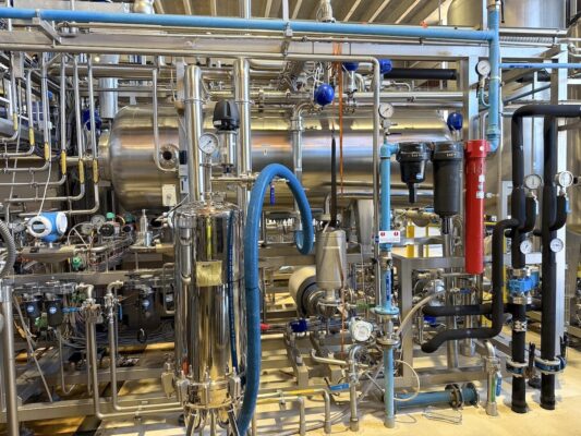 Krones-SIDEL-KHS-filler-labeller-tunnel-pasteuriser