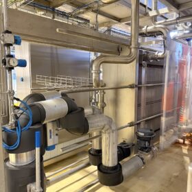 SIDEL-KRONES-KHS-PET-blow-moulder-syrup-room