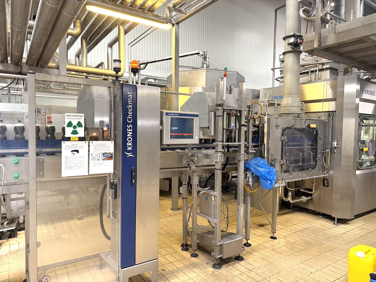 SIDEL-KRONES-KHS-PET-blow-moulder-syrup-room