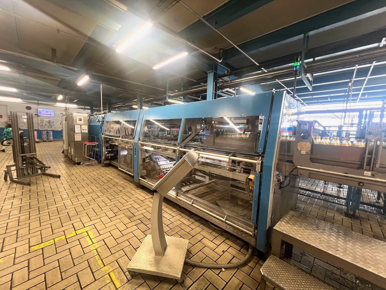 Krones-SIDEL-KHS-filler-labeller-tunnel-pasteuriser