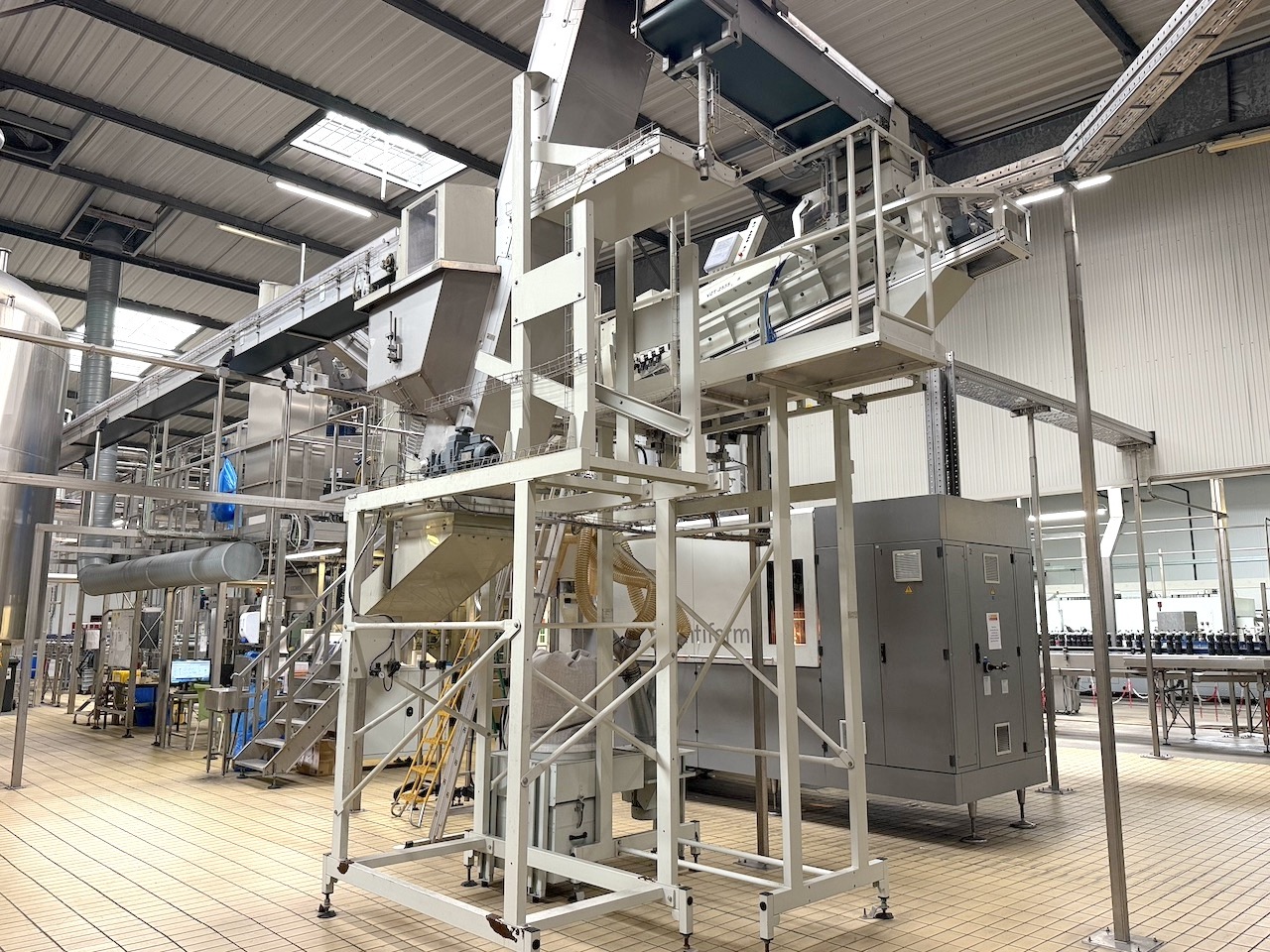 SIDEL-KRONES-KHS-PET-blow-moulder-syrup-room