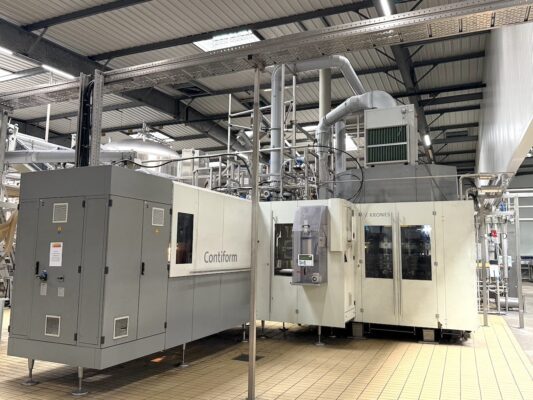 SIDEL-KRONES-KHS-PET-blow-moulder-syrup-room