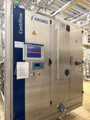 SIDEL-KRONES-KHS-PET-blow-moulder-syrup-room