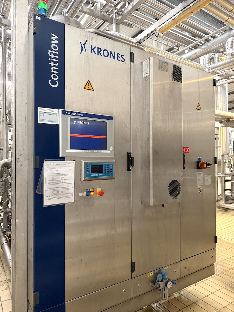 SIDEL-KRONES-KHS-PET-blow-moulder-syrup-room