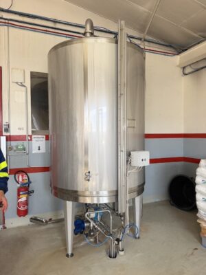 SIDEL-KRONES-KHS-PET-blow-moulder-syrup-room