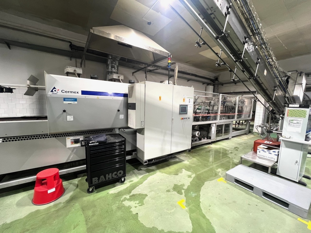 Krones-SIDEL-KHS-filler-labeller-tunnel-pasteuriser