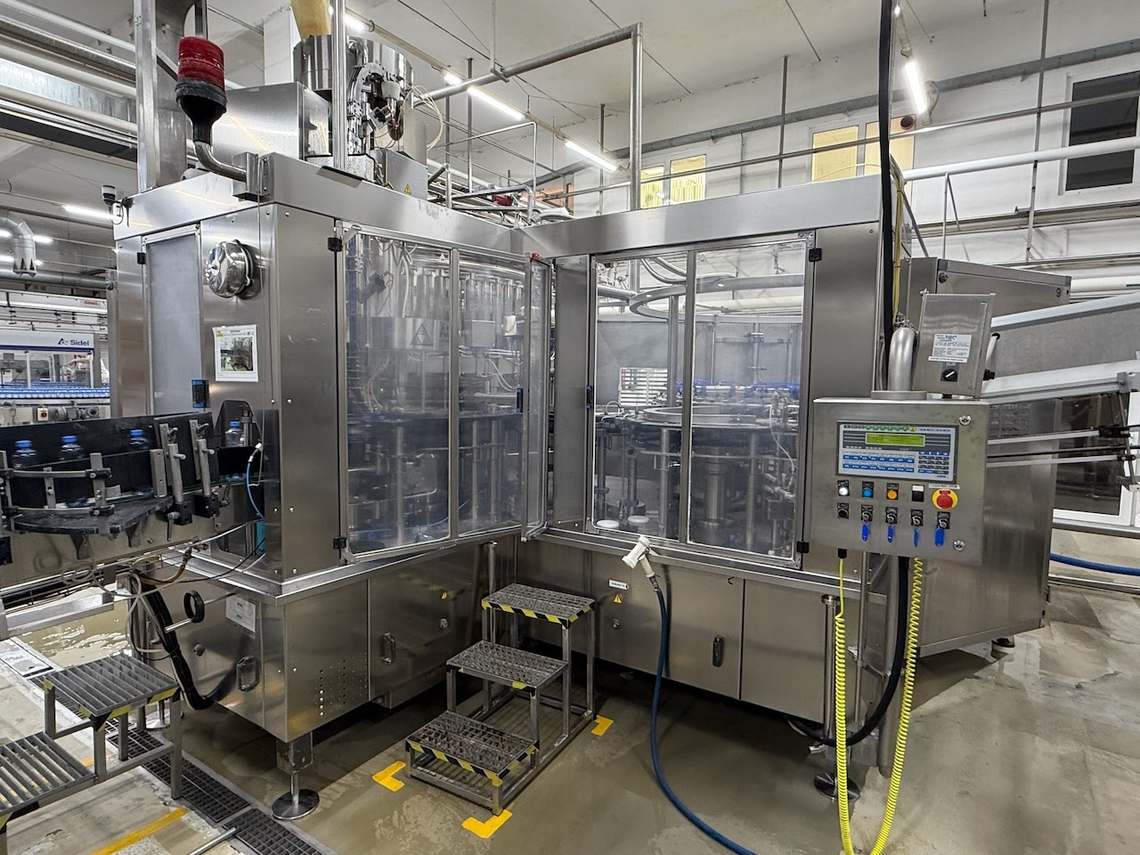 Krones-SIDEL-KHS-filler-labeller-tunnel-pasteuriser