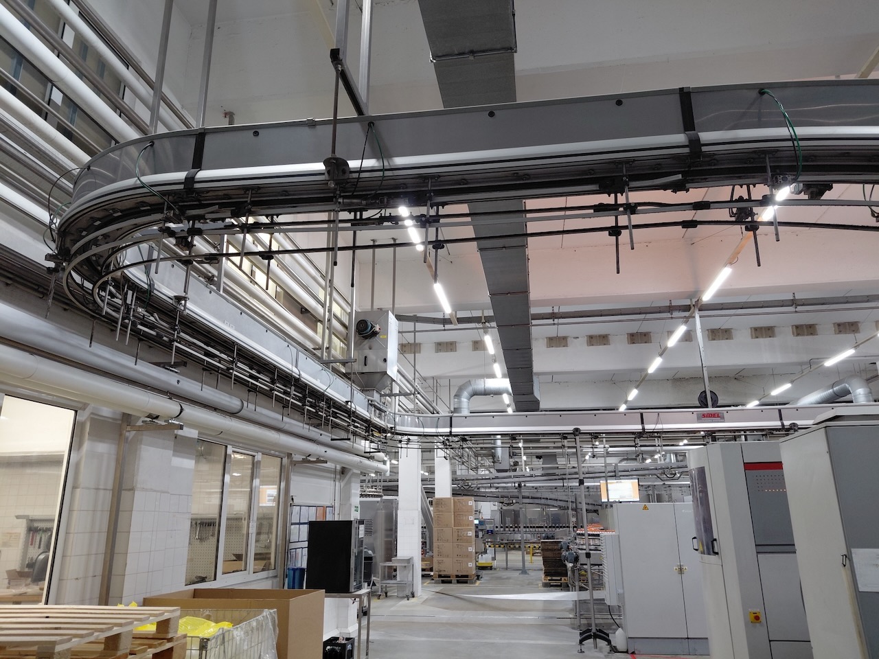 Krones-SIDEL-KHS-filler-labeller-tunnel-pasteuriser